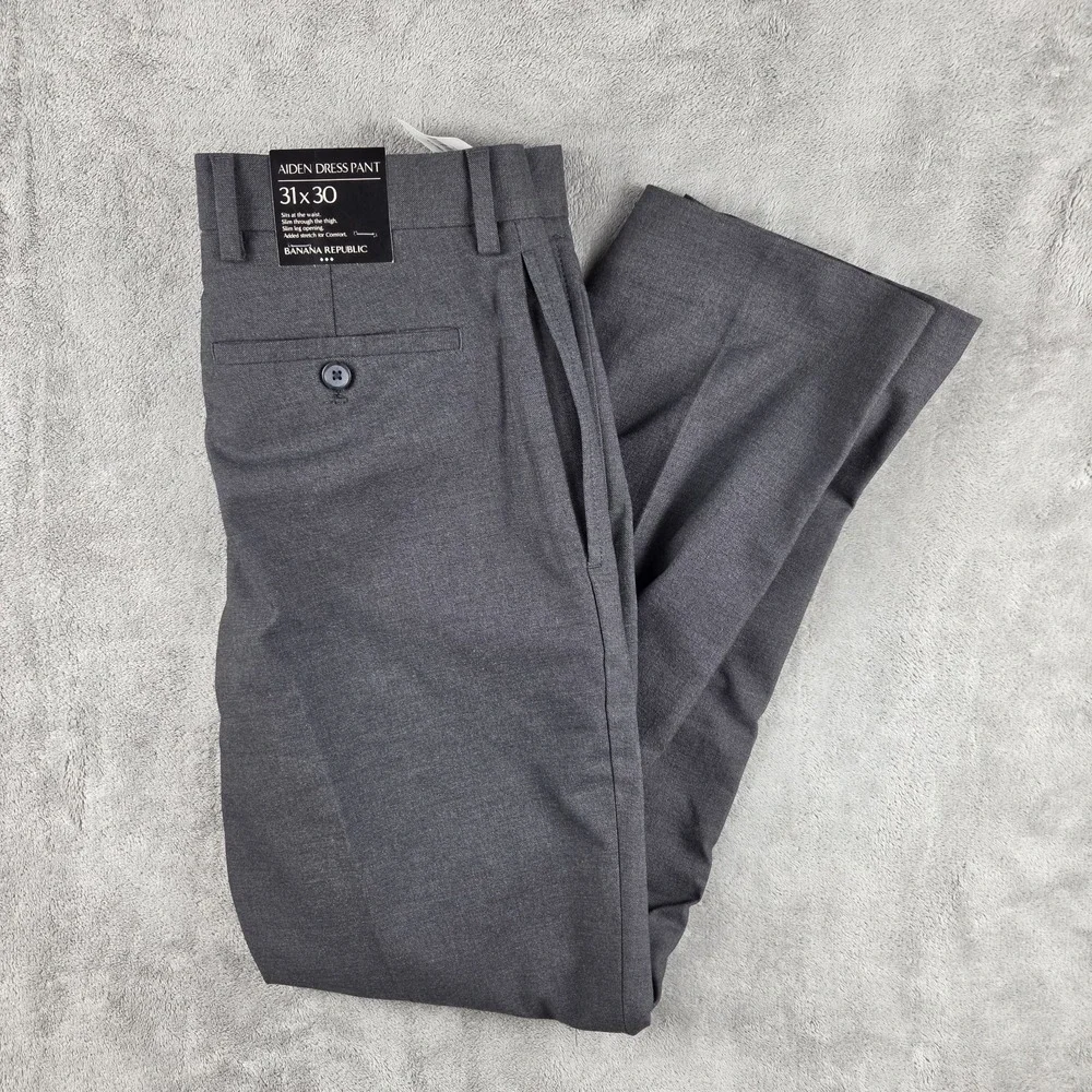 NWT Banana Republic Aiden Slim Charcoal Gray Dress Pants Mens 31x30 Stretch